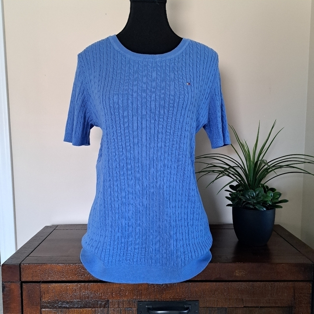 Tommy Hilfiger Sweater Women's Size Medium Blue Cable Knit Short Sleeved NWOT